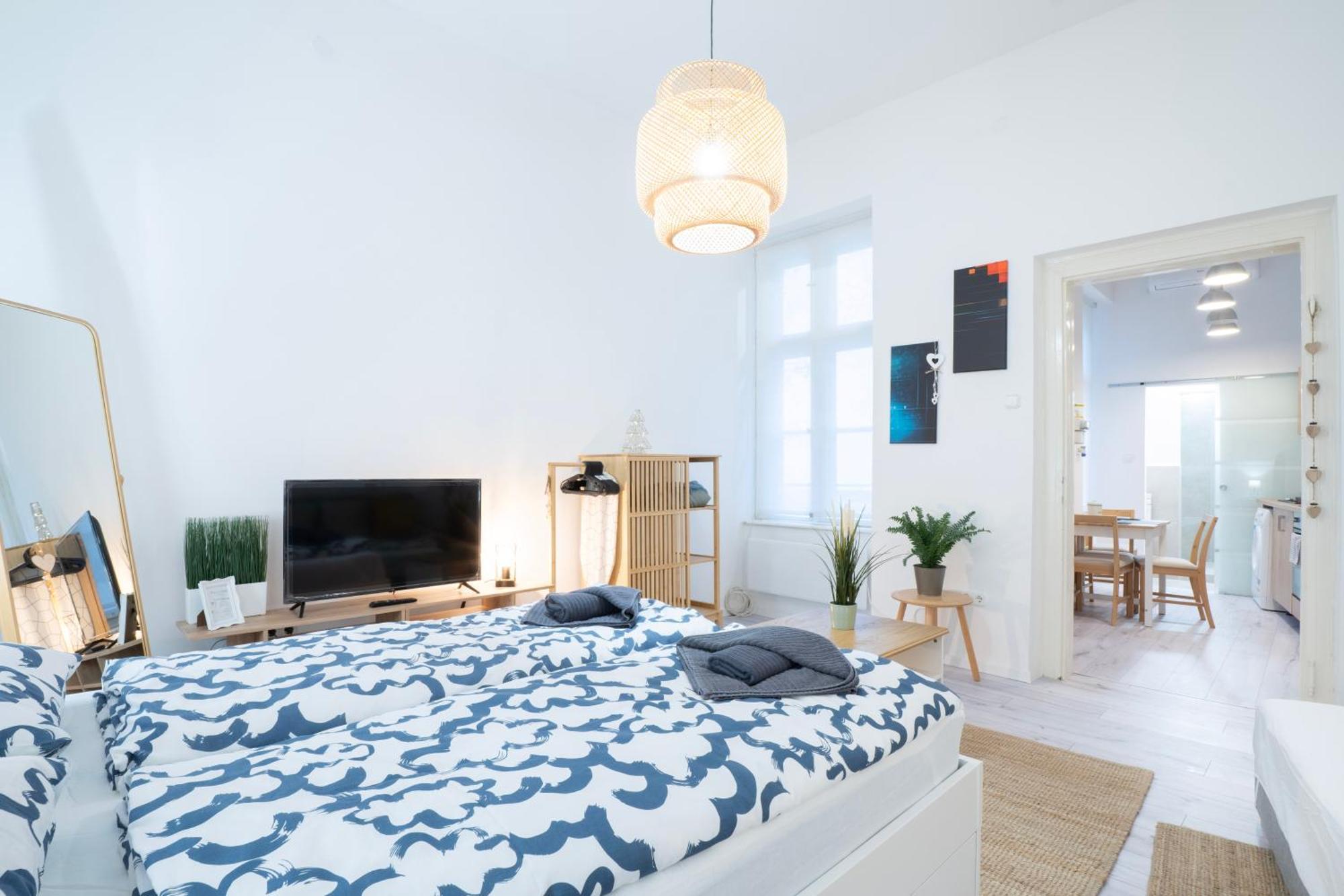 Studio In The Heart Of Party District Ka28 Budapest Eksteriør billede